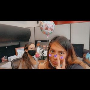 Meet your Posher, Mirica